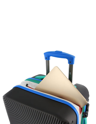 Hard Shell Luggage GAP 31CB BLACK+MT018 GAP CABIN Black Hard Shell with Mini Beauty Case Set + Assorted Leather Tag