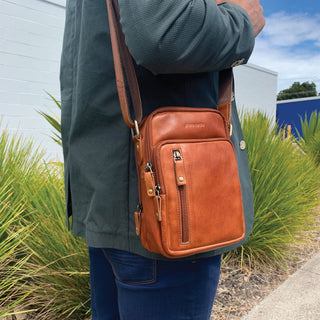 Crossbody bag Cognac / Leather PC 3129 COGN Pierre Cardin Rustic Leather Cross Body Bag in Cognac